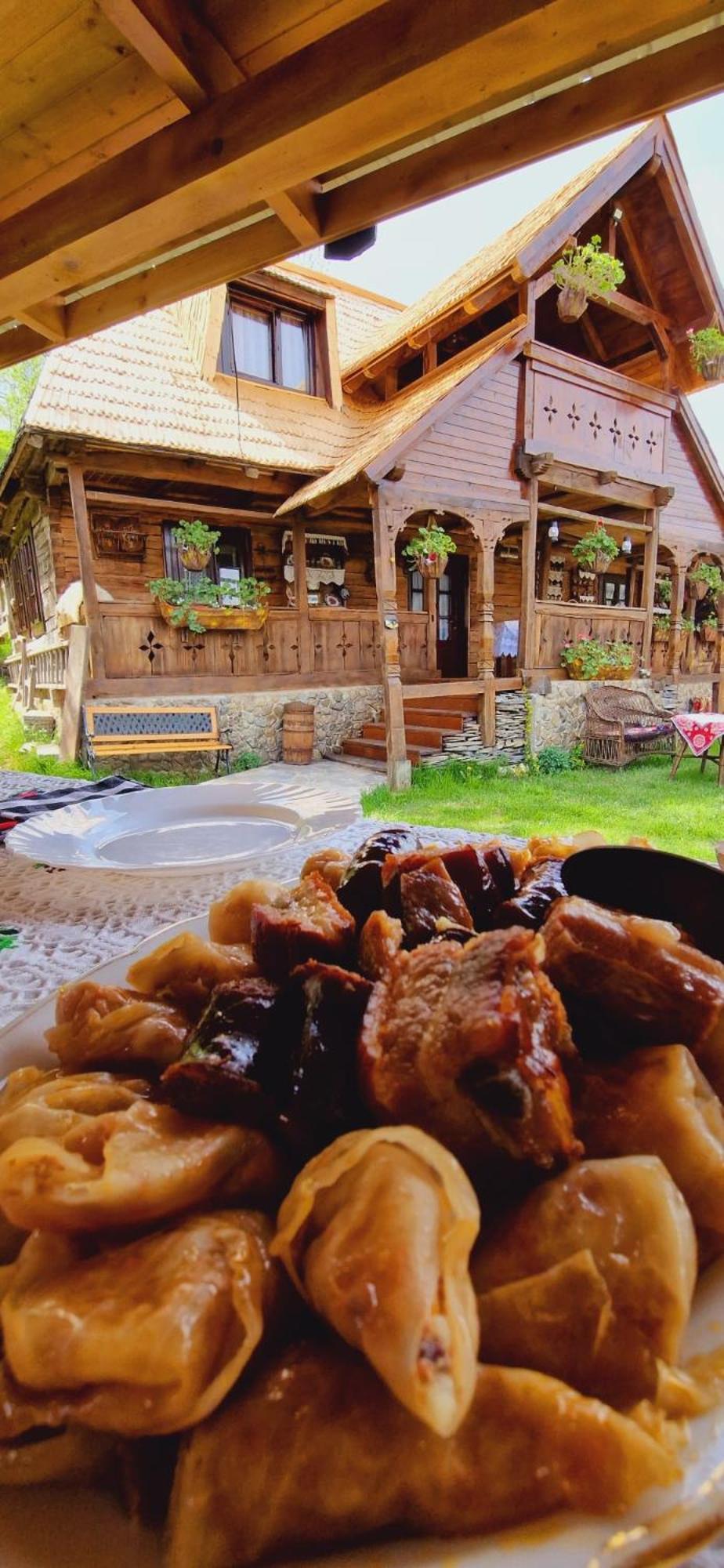 Pensiunea Rustic Oncesti Extérieur photo
